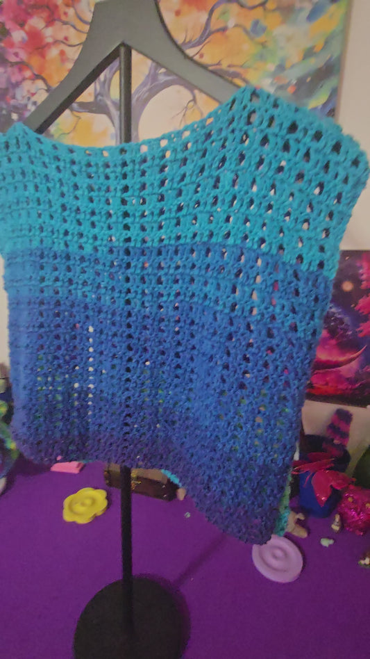 Messed Style Sleeveless Crocheted Top